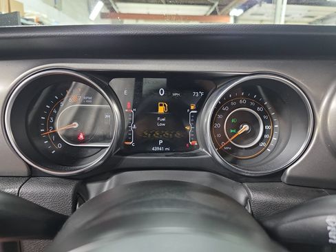 Used 2023 Jeep Wrangler Unlimited Sport AWD/4WD image 18