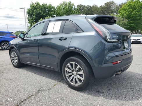 Used 2020 Cadillac XT4 Sport w/ Cold Weather Package FWD image 7