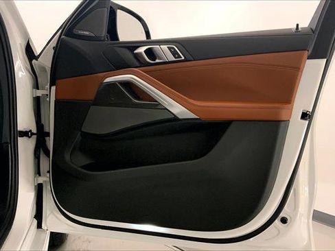 Certified 2025 BMW X6 M60i image 25