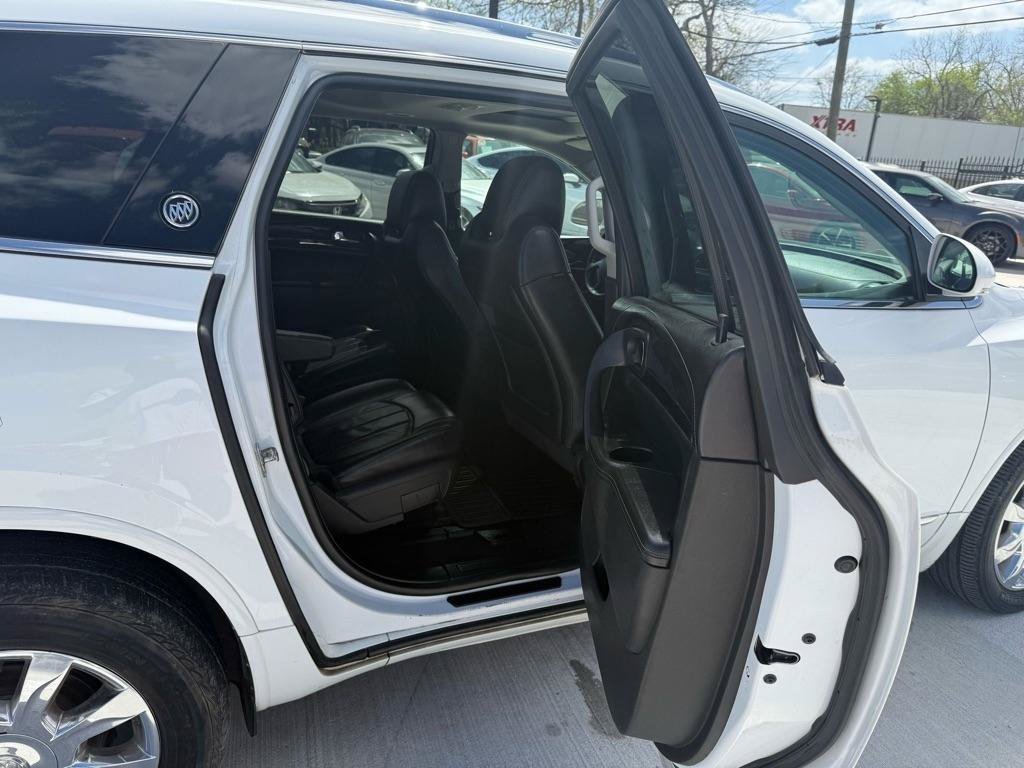 Used 2016 Buick Enclave Leather w/ Trailering Package FWD image 10