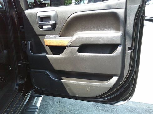Used 2015 Chevrolet Silverado 2500 LTZ w/ LTZ Plus Package AWD/4WD image 31