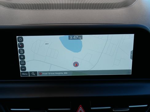 Certified 2024 Kia Seltos SX w/ SX Sunroof Package AWD/4WD image 30