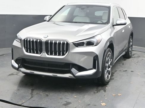 New 2026 BMW X1 xDrive28i w/ Convenience Package image 3