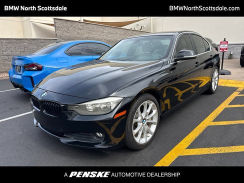Used 2015 BMW 320i Sedan RWD image 1