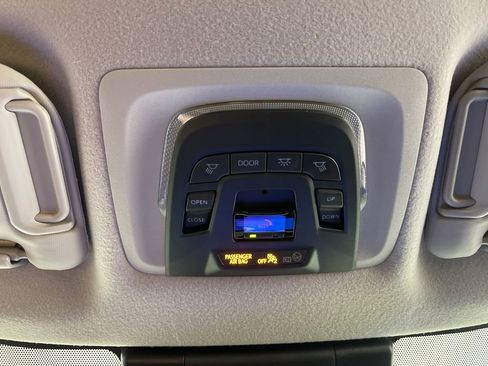 New 2026 Toyota Corolla Cross XLE FWD image 29