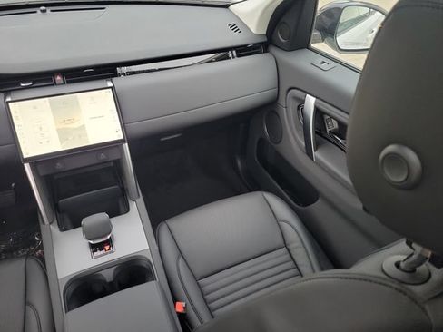 Certified 2025 Land Rover Discovery Sport S AWD/4WD image 21
