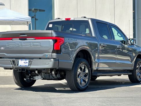 New 2025 Ford F150 Lightning Lariat image 3