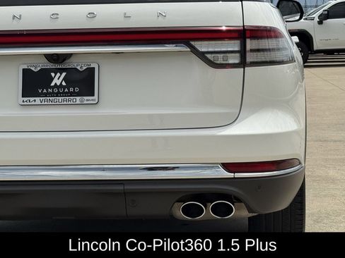 Used 2024 Lincoln Aviator Reserve w/ Equipment Group 201A AWD/4WD image 5
