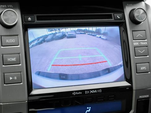 Used 2016 Toyota Tundra Platinum image 20