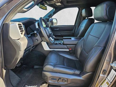 Used 2024 Toyota Tundra Platinum AWD/4WD image 22