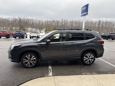 Used 2023 Subaru Forester Limited image 6