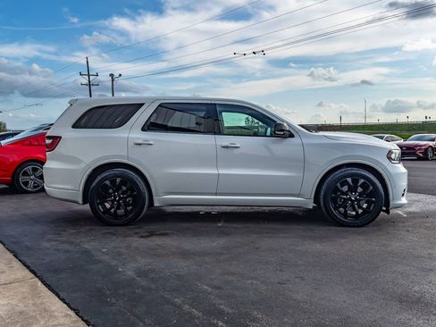 Used 2019 Dodge Durango R/T w/ Technology Group AWD/4WD image 4