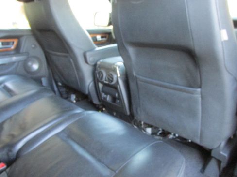 Used 2010 Land Rover Range Rover Sport HSE image 16