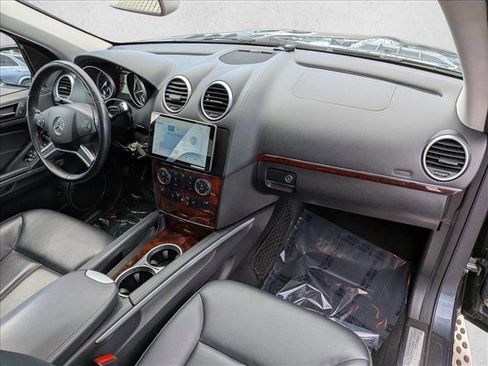 Used 2010 Mercedes-Benz GL 450 4MATIC image 22