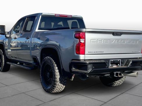 Used 2024 Chevrolet Silverado 2500 Custom w/ Custom Value Package image 11