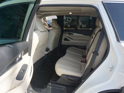 Used 2023 INFINITI QX60 Luxe w/ Performance Audio Package FWD image 15