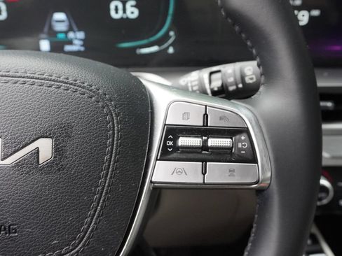 Used 2024 Kia Telluride S AWD/4WD image 39