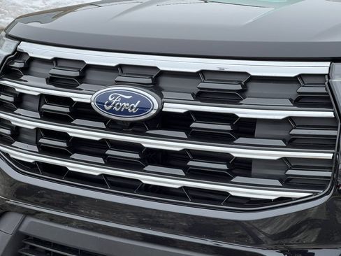 Used 2026 Ford Explorer Active w/ Active Comfort Package AWD/4WD image 38