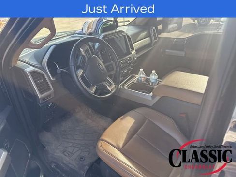 Used 2022 Ford F350 Lariat w/ Lariat Ultimate Package image 13