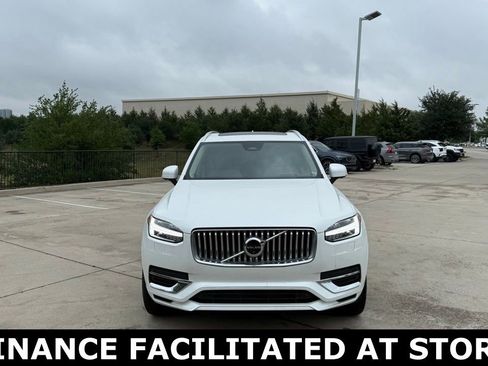 Certified 2024 Volvo XC90 T8 Ultimate AWD/4WD image 2