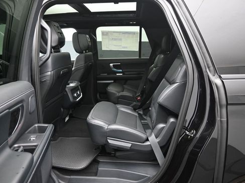 New 2026 Ford Expedition Max Platinum AWD/4WD image 20