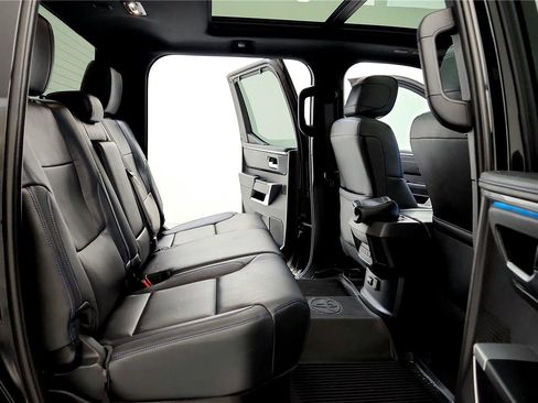 Used 2023 Toyota Tundra Platinum image 29