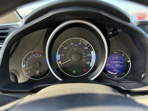 Used 2017 Honda Fit LX image 10