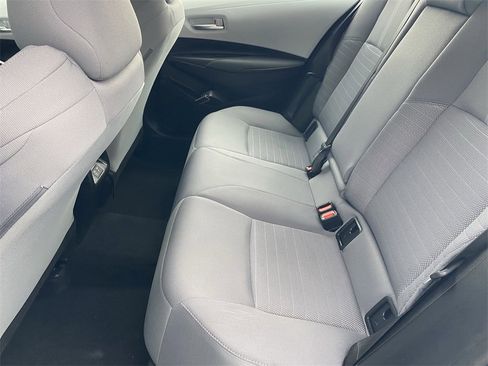 Certified 2025 Toyota Corolla SE image 19