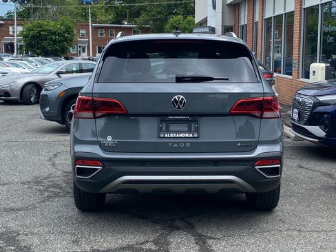 Certified 2023 Volkswagen Taos SEL AWD/4WD image 4