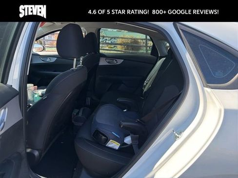 Used 2022 Kia Forte LXS image 13