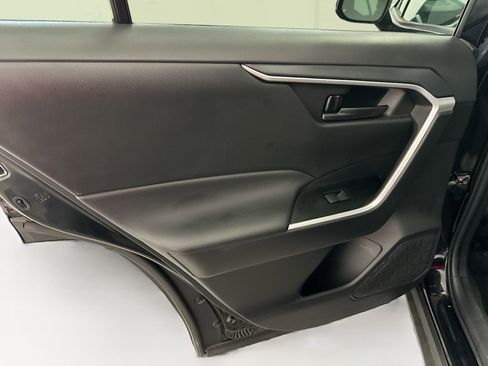 Used 2024 Toyota RAV4 LE image 27