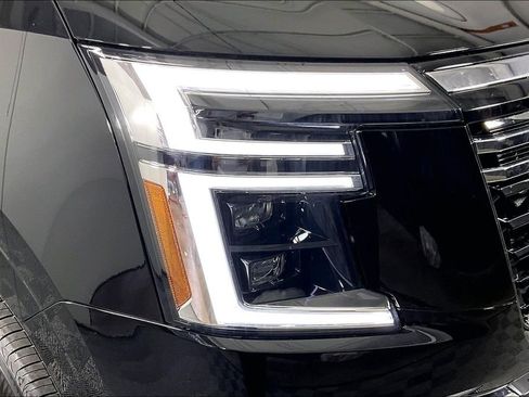 New 2026 Nissan Armada Platinum AWD/4WD image 36