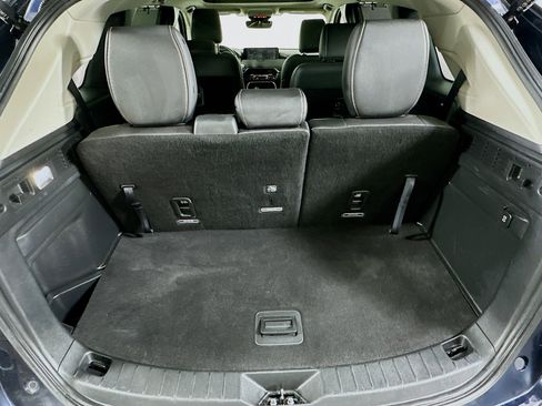Used 2025 MAZDA CX-90 3.3 Turbo w/ Premium Sport Pkg image 31