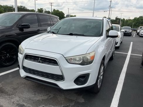 Used 2013 Mitsubishi Outlander Sport ES FWD image 10