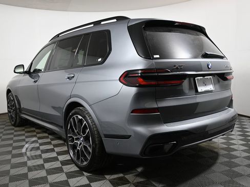 New 2026 BMW X7 xDrive40i w/ M Sport Package image 5