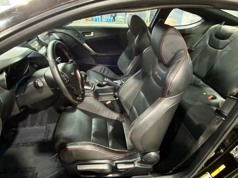Used 2015 Hyundai Genesis 3.8 RWD image 21