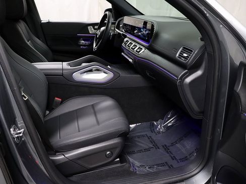 Certified 2025 Mercedes-Benz GLE 450 4MATIC image 31