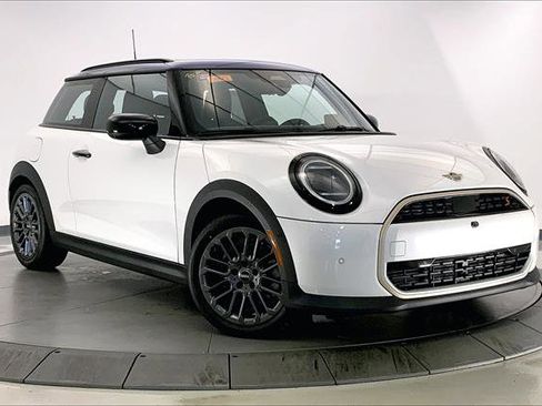 Certified 2025 MINI Cooper S image 1