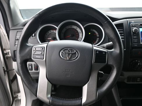 Used 2013 Toyota Tacoma PreRunner image 7