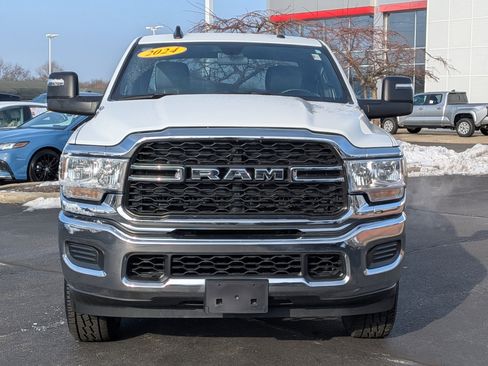 Used 2024 RAM 2500 Tradesman w/ Chrome Appearance Group image 2