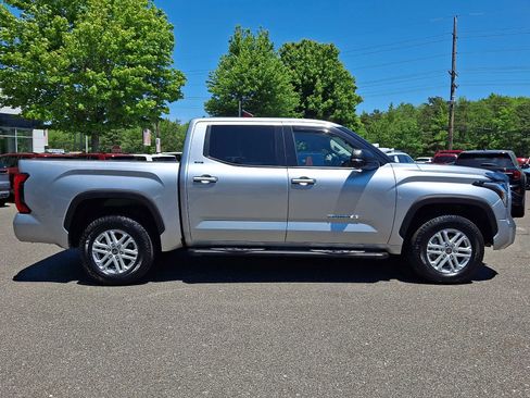 Used 2023 Toyota Tundra SR5 w/ SR5 Premium Package AWD/4WD image 7