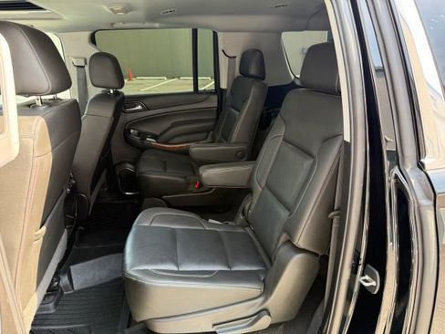 Used 2019 Chevrolet Suburban Premier w/ Max Trailering Package AWD/4WD image 20