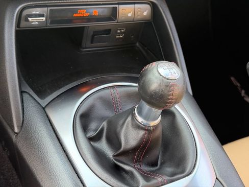 Used 2018 MAZDA MX-5 Miata RF Grand Touring RWD image 20