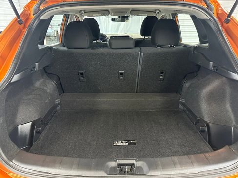Used 2022 Nissan Rogue Sport S image 18