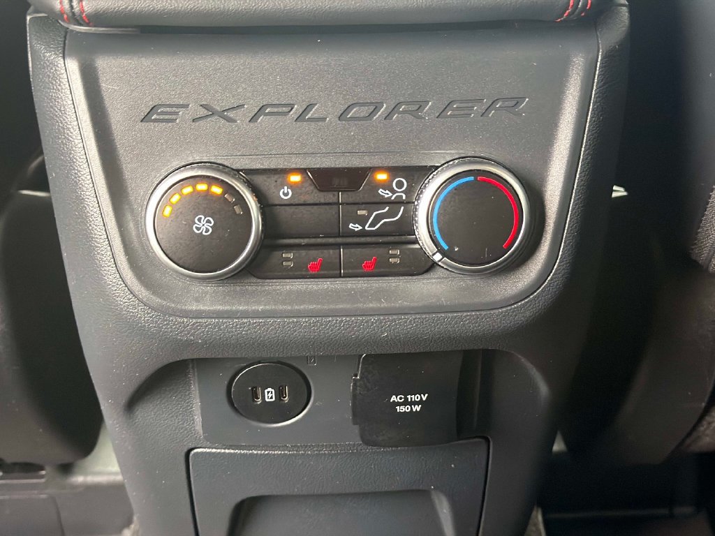 Used 2025 Ford Explorer ST AWD/4WD image 18