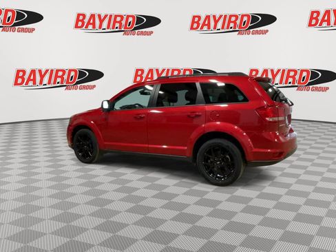Used 2019 Dodge Journey SE FWD image 6