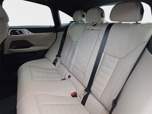 New 2026 BMW 440i xDrive M440i xDrive w/ Premium Package image 14