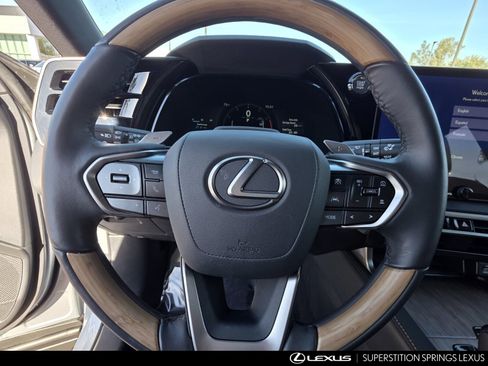 Certified 2025 Lexus RX 350 Premium image 22