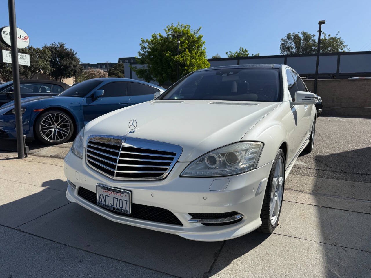 Used 2011 Mercedes-Benz S 550 image 6
