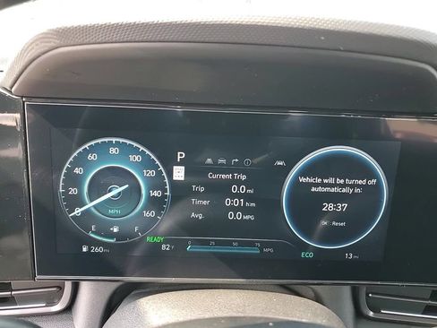 New 2025 Hyundai Elantra SEL image 19